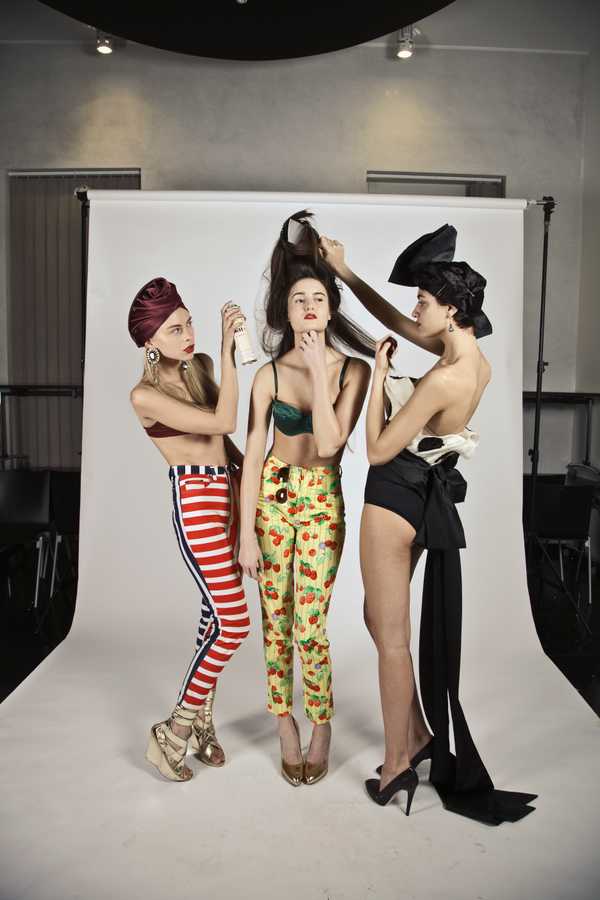 /img/backstage-4.jpg-3